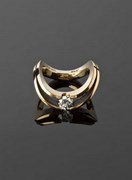 “ROCKING RING” - gold ring with a diamond